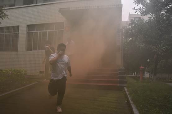 说明: C:\Users\Administrator\Desktop\新建文件夹\DSC_2428.JPG